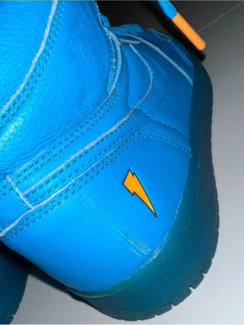 2017 Nike Air Jordan 1 Retro High OG G8RD Blue Lagoon Gatorade Size 8.5